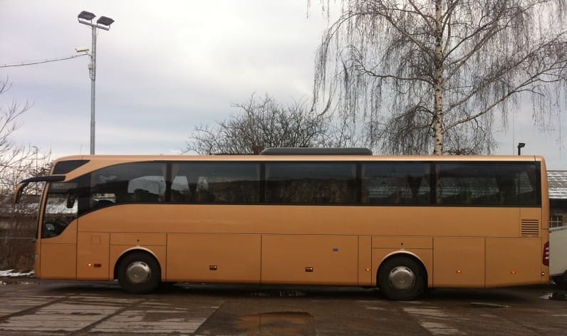 Zakarpattja Oblast: Buses order in Vynohradiv in Vynohradiv and Ukraine